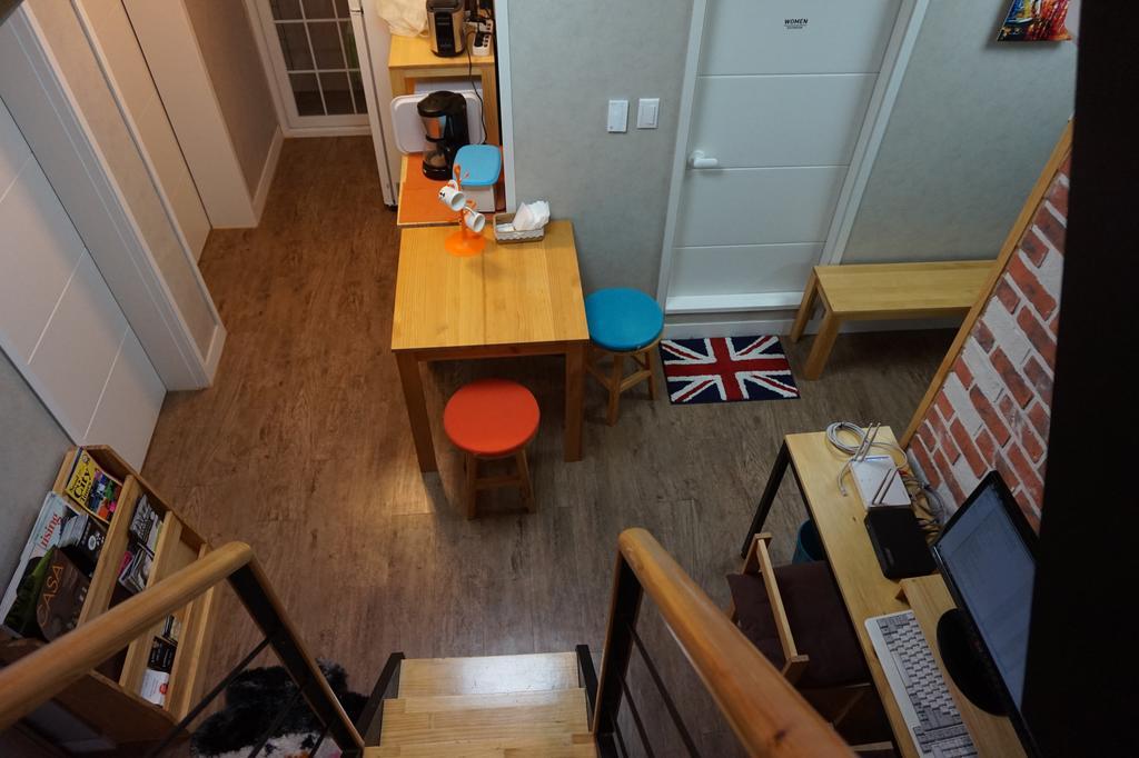 Br. Guesthouse Hongdae Сеул Екстер'єр фото