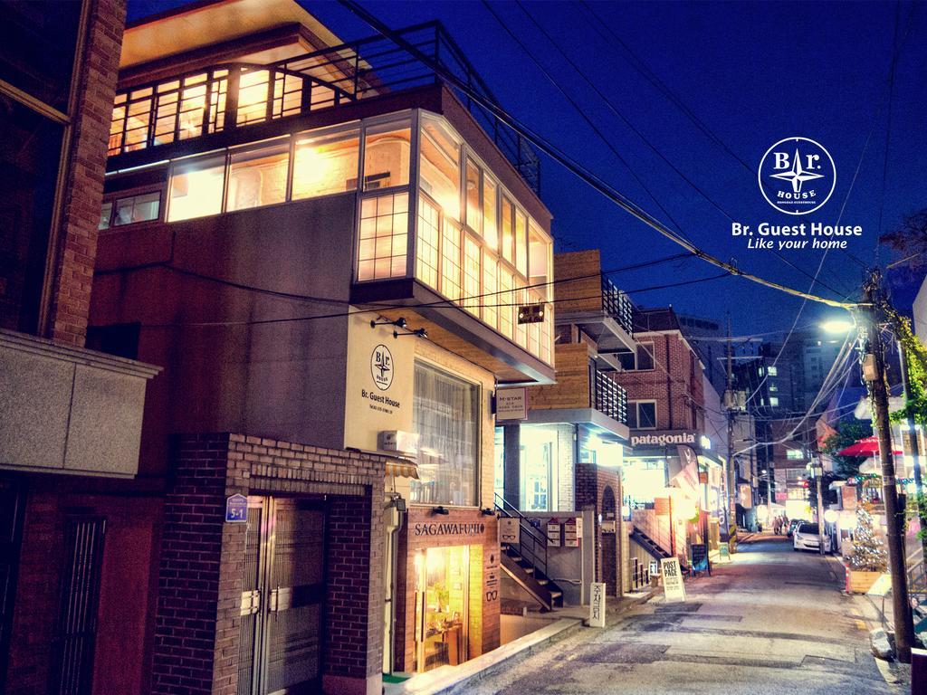 Br. Guesthouse Hongdae Сеул Екстер'єр фото