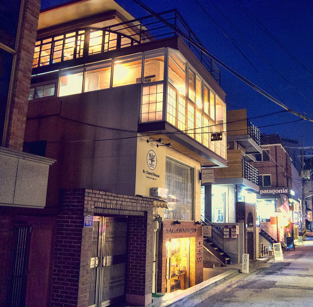 Br. Guesthouse Hongdae Сеул Екстер'єр фото