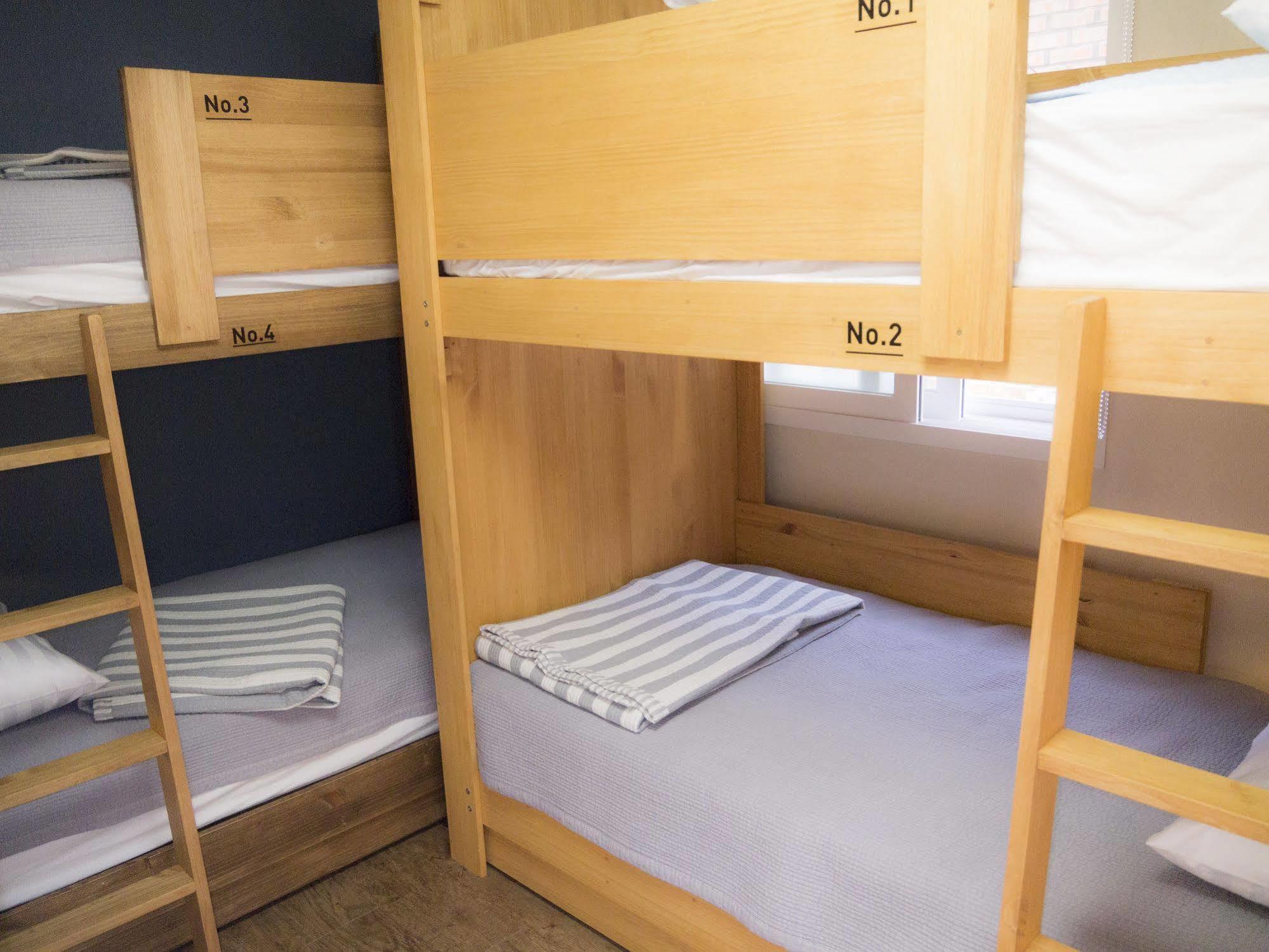 Br. Guesthouse Hongdae Сеул Екстер'єр фото