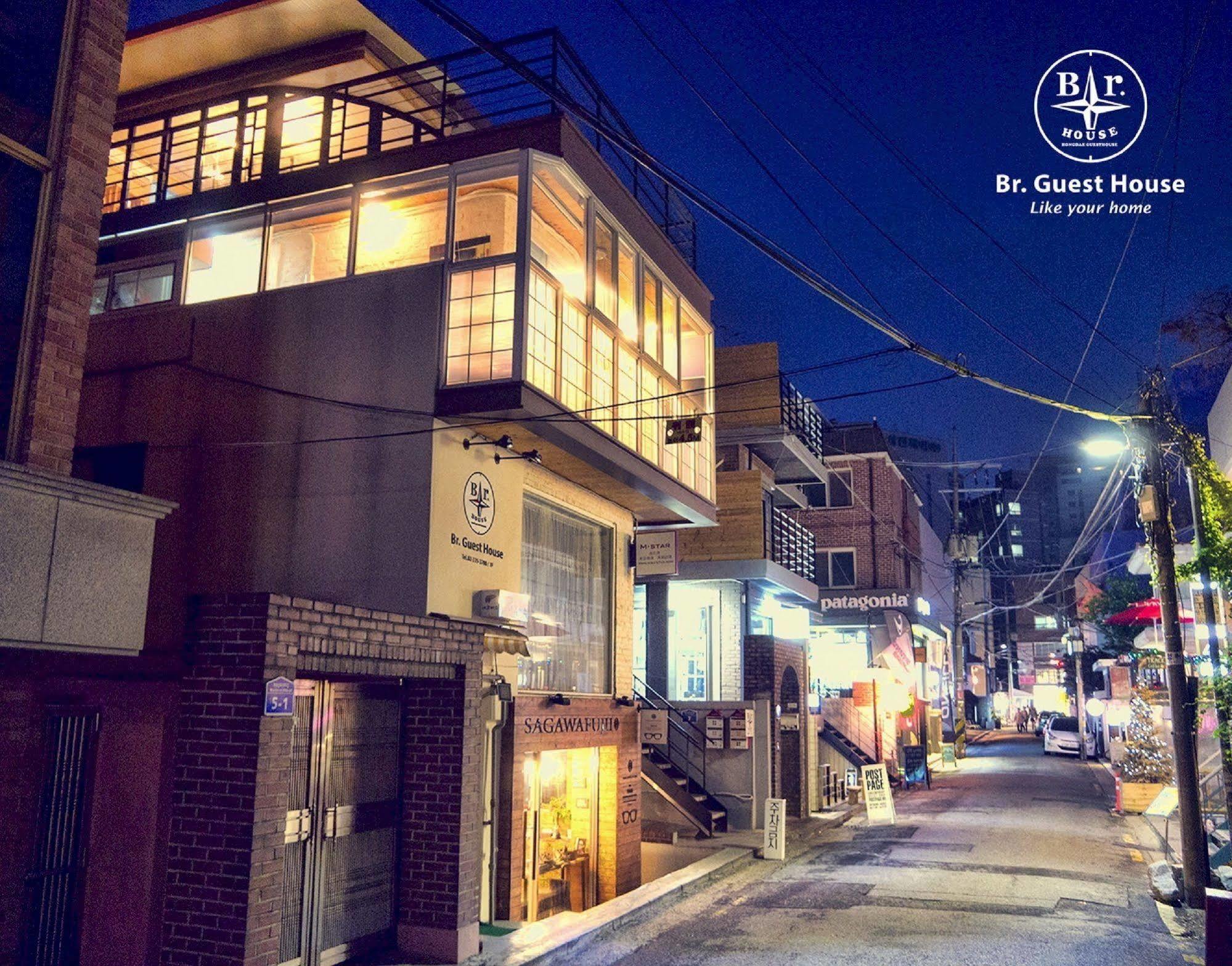 Br. Guesthouse Hongdae Сеул Екстер'єр фото